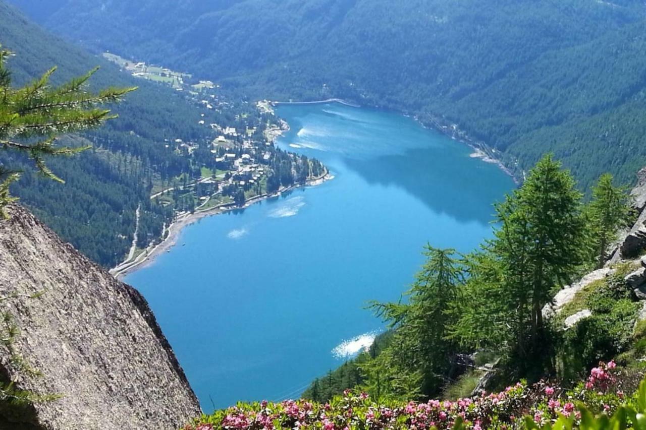 Bilocale A Due Passi Dal Gran Paradiso Locana Eksteriør bilde